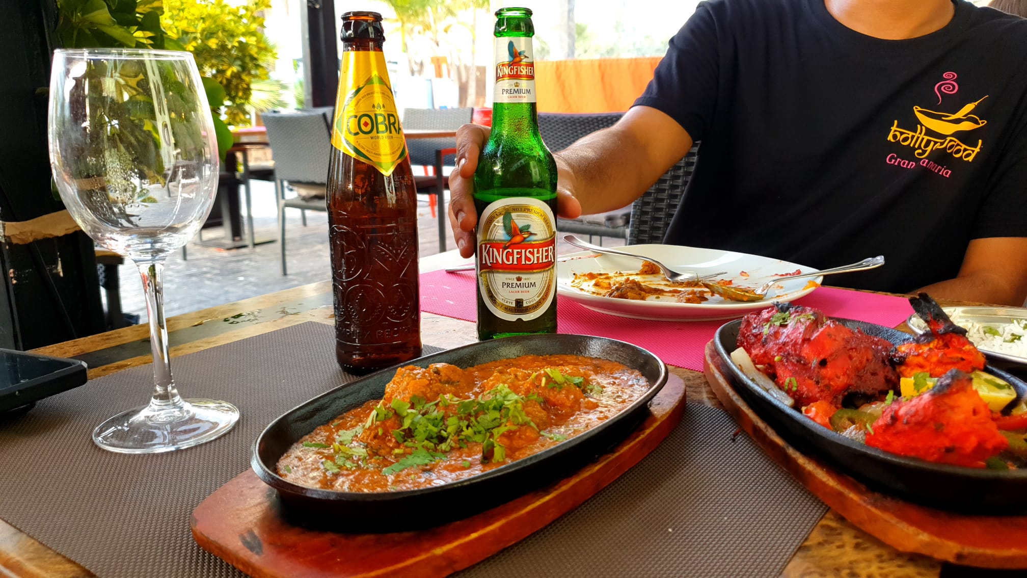 Reserveer je tafel hier.